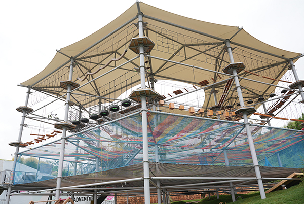 云南大理云想山路極公園水晶塔重磅落地